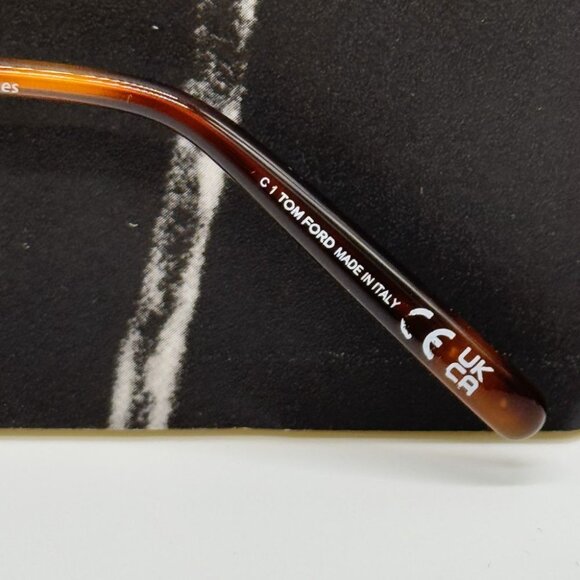 NEW TOM FORD TF995 30N UNISEX GREEN AVIATOR SUNGLASSES TOM FORD RAFAEL-02 - Picture 8 of 9